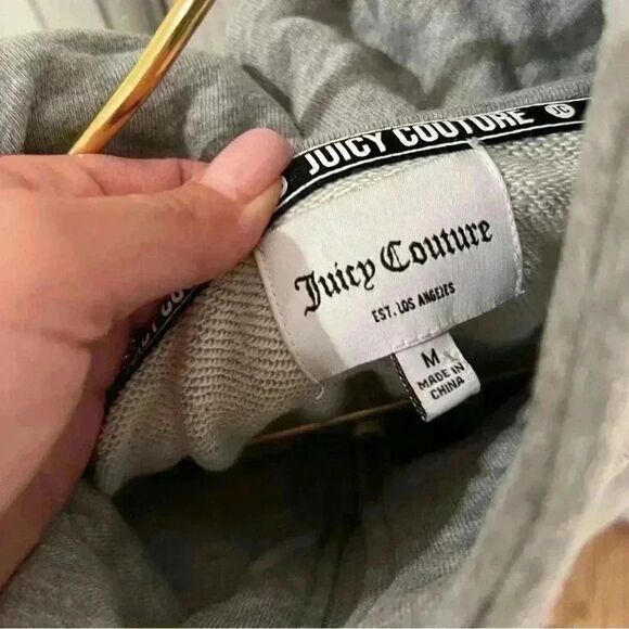 Juicy Couture Half Zip sweatshirt - Picture 3 of 5